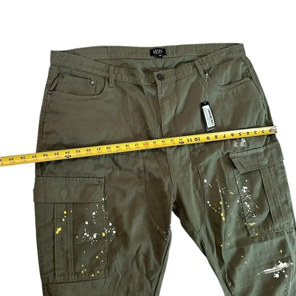 Boohoo Man Plus Slim Flare Gusset Paint Splatter Green Cargo Trouser Pants Sz 46 - Picture 13 of 16